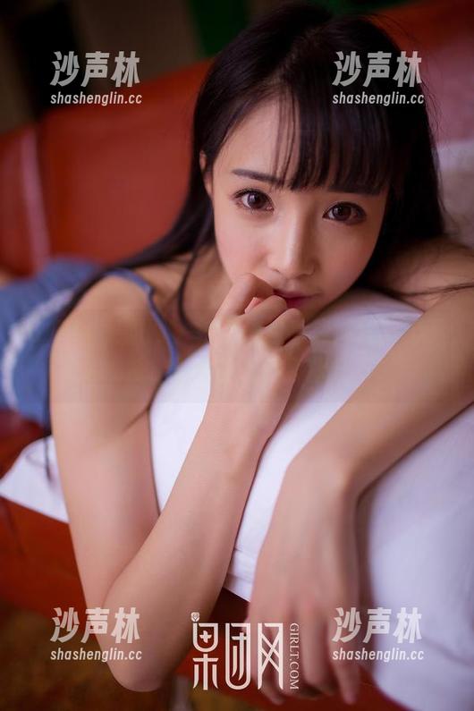 GIRLT果团网 - 拍了一组高清照片，周于希，女友的气质又飙升
