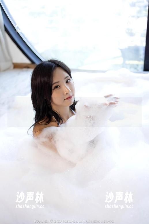 VVVIP的Habin夏彬(하빈)，甚至给我的想象力都带来了一波高清高潮，讨厌！