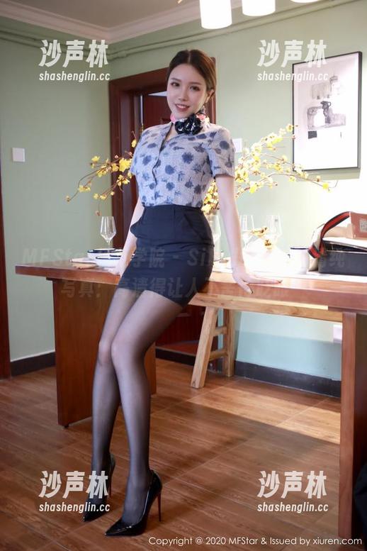 MFStar模范学院 - SiByl李思宁的清纯写真：高清得让人不舍得眨眼…