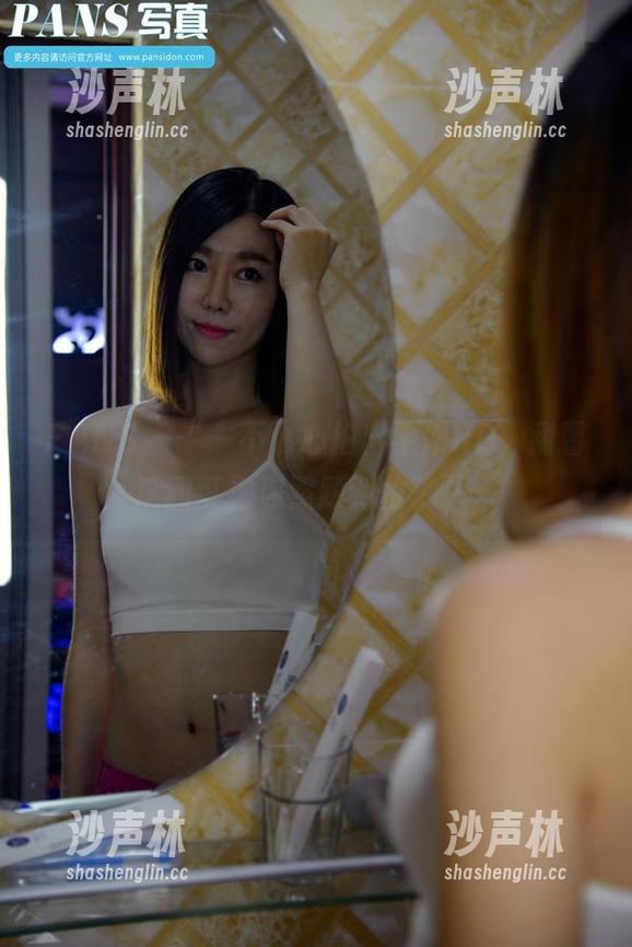 PANS - “一不小心拍出学姐HD，甜馨这回可把你照顾到位了”；