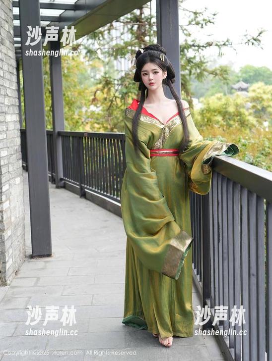 Xiuren秀人网-Milk大萌 Xiuren秀人网 - Milk大萌制服合集:反正我看了,结果变得更加追星了,真的是太有趣了。