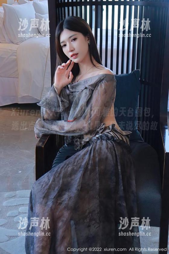Xiuren秀人网-Niki可雅 Xiuren秀人网 - Niki可雅的天台图包,透出点朦胧的气息,像是一段未说尽的故事在呼唤。
