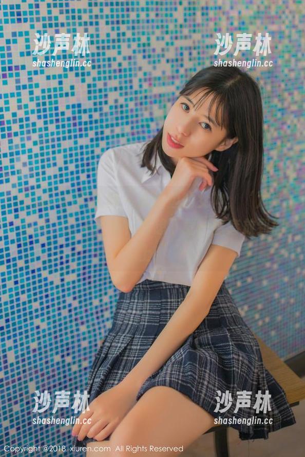 Xiuren秀人网-龙泽美曦 Xiuren秀人网 - 泳池边的女神,‘龙泽美曦’泳衣图集,真想下载一整套放到墙上!