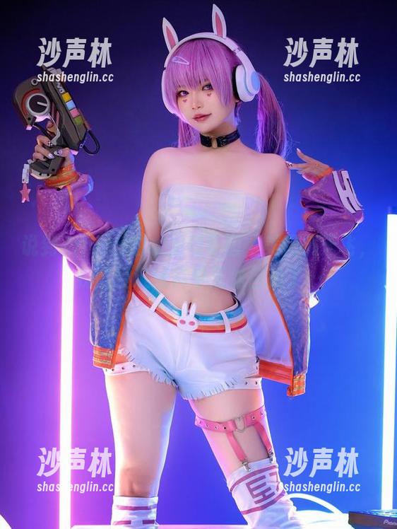 ZinieQ 说到ZinieQ的水龙敬乐园,美图满天飞,我已经沉迷其中无法自拔了…