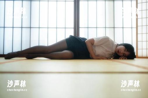 云溪溪 云溪溪的酒醉兔女郎,别说你不想跟她一起下载这份美好写真集。