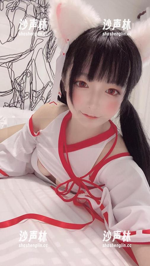 最新资源，佳佳好难啊的和服让我怀疑这不止是拍照，是种穿越的体验！