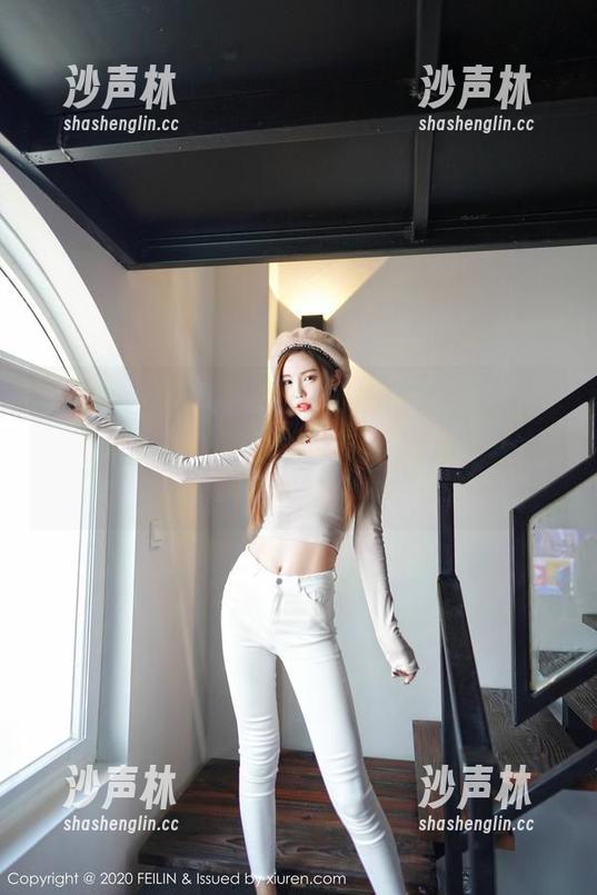 嗲囡囡 - 每当我看到Egg_尤妮丝的女孩们在在线美图中闪烁，我的心脏就会被小鹿乱撞一番。