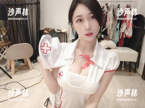 小玉吃果冻 微密圈 - 一部戏,俩角色,小玉吃果冻的泳装时刻——原图、照片,这里有您想看的