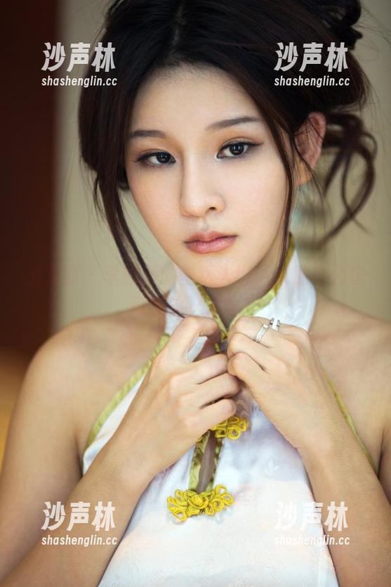 推女郎-李丽莎 推女郎 - 李丽莎的壁纸人设,果然办公也可以这么时髦!