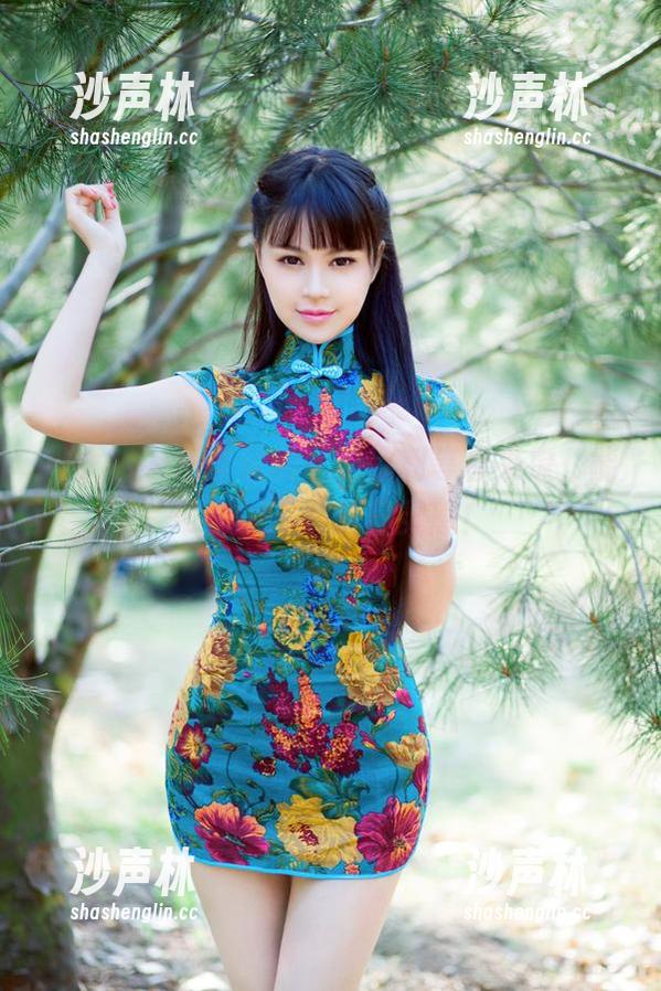 推女郎-王馨瑶 推女郎 - 王馨瑶的礼服福利等你来撩,能帮你GET到夏日灵感!