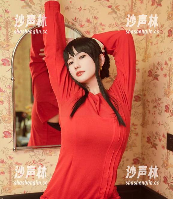 星澜想来杯珍珠奶茶 星澜想来杯珍珠奶茶穿黑丝,图片里的重口味cos,绝对勾人