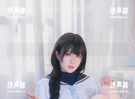 是本末末 是本末末的cos美图,引发了一场自拍的荒诞大赛!