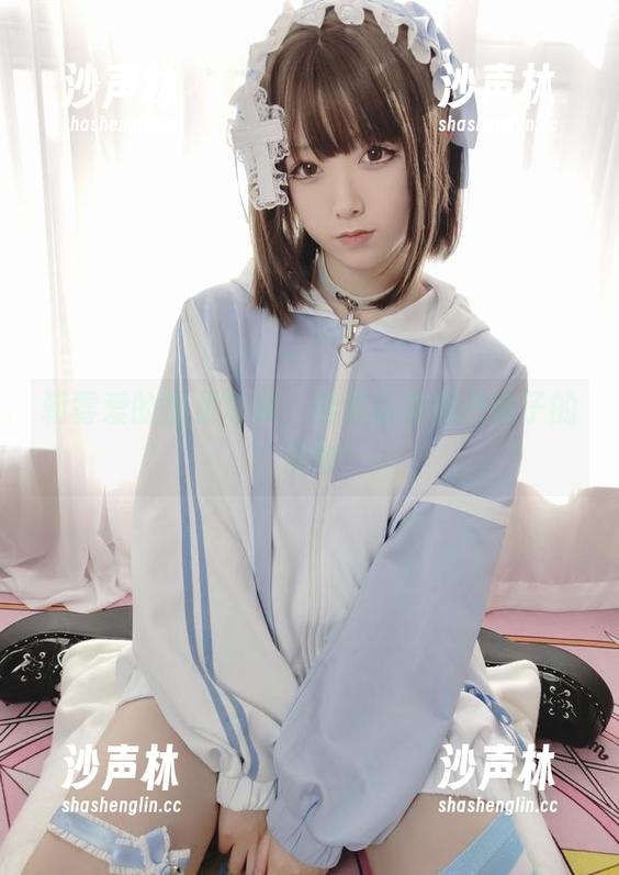 朝雾爱的裸足写真，偶尔也要抛开鞋子的束缚