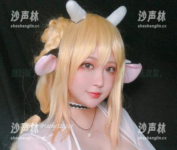 别眨眼，椒妮佐仁的牛娘作品集，下载前先欣赏。