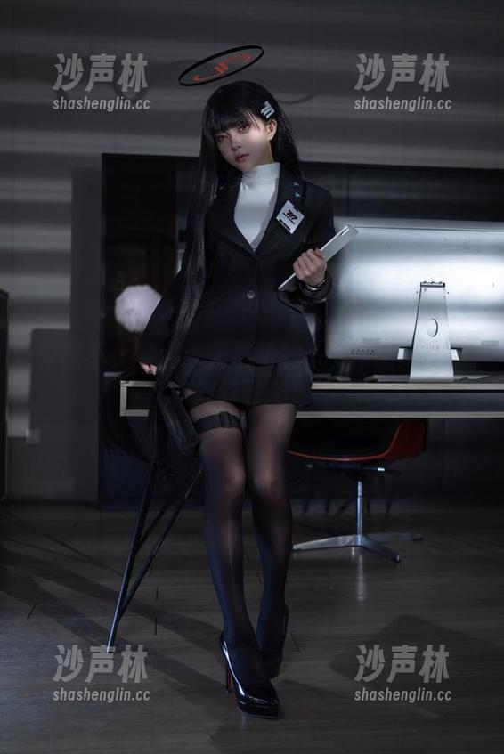 矢量鱼 校服不止实用:矢量鱼的cos作品令人意外的可爱!