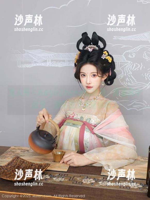 秀人网-HeyuZhang 秀人网 - HeyuZhang的短裙,高清风中摇曳,别说我没提醒你哦。