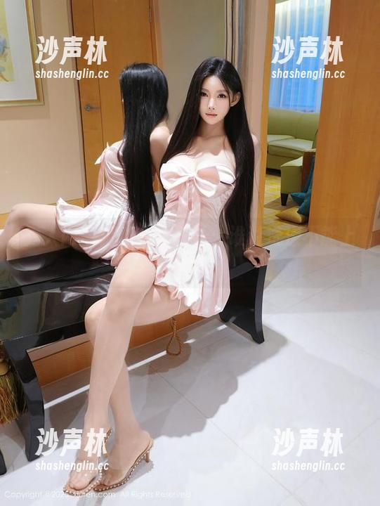 秀人网-汁汁 秀人网 - 浴缸中的汁汁:谁说洗澡不能上图库?