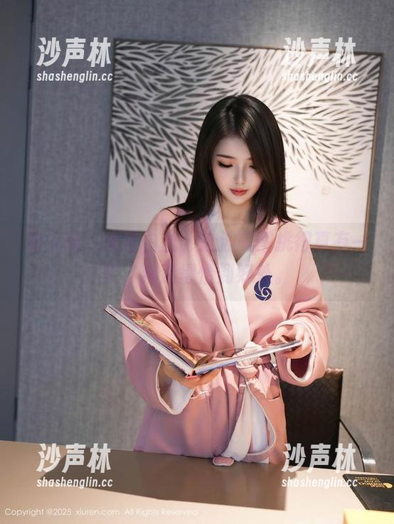 秀人网 - 袁圆白丝，这波美图挑得真有一手，精选得恰到好处。