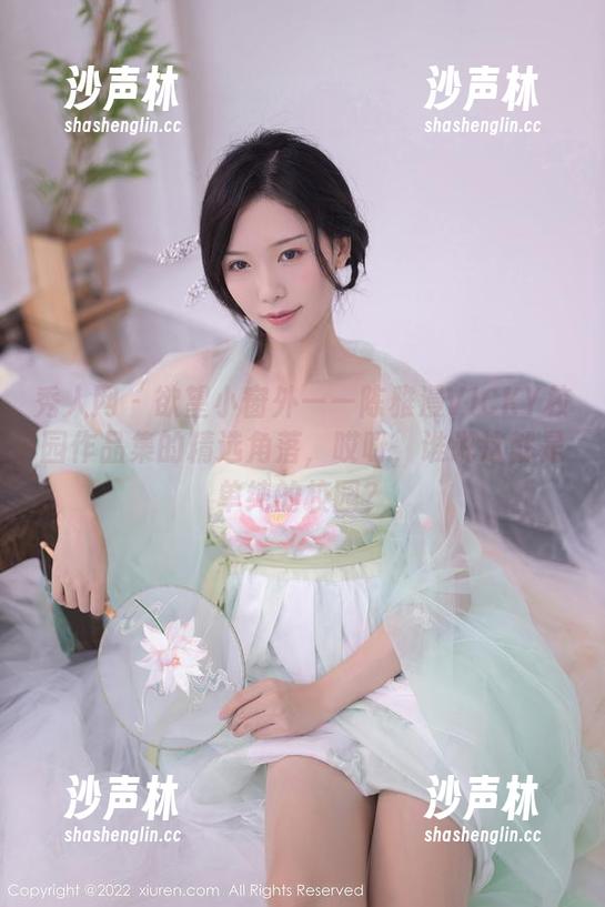 秀人网-陈雅漫VICKY 秀人网 - 欲望小窗外——陈雅漫VICKY校园作品集的精选角落,哎呀,谁说这就是单纯的校园?