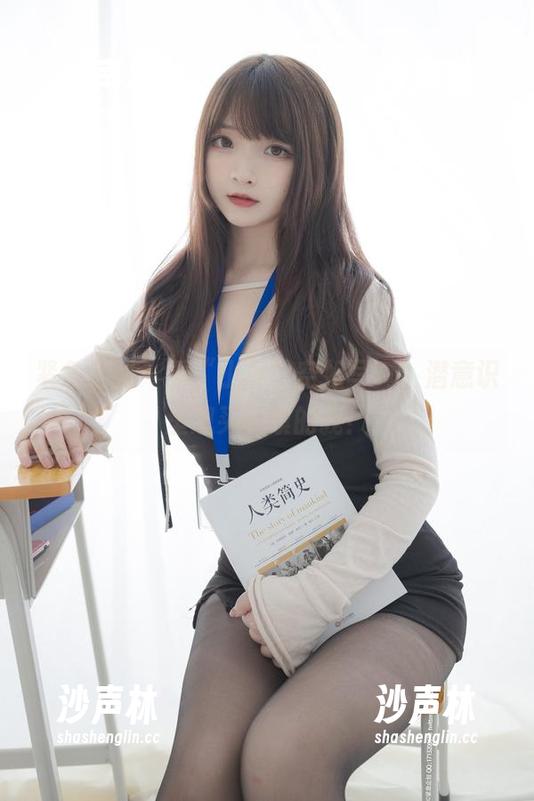 紧急企划-小恩 紧急企划 - 看“小恩”空姐写真,潜意识里想买机票的我!