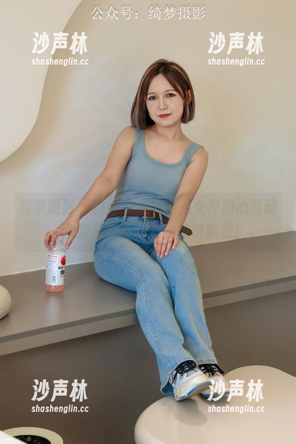 绮梦摄影-月月 绮梦摄影 - 原图在手,月月女神随心而动,免费分享给你!快来瞧瞧吧!