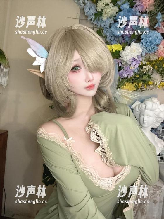 别眨眼！肉扣热热子的最新办公室图包曝光中。