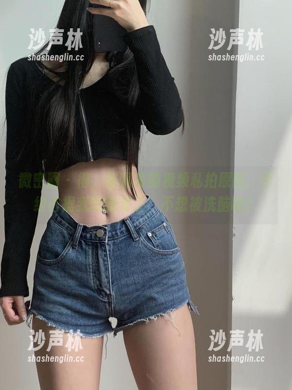 微密圈 - 得，陈佩奇的视频私拍原图，已经占据我的脑海了，不想被洗脑啊！
